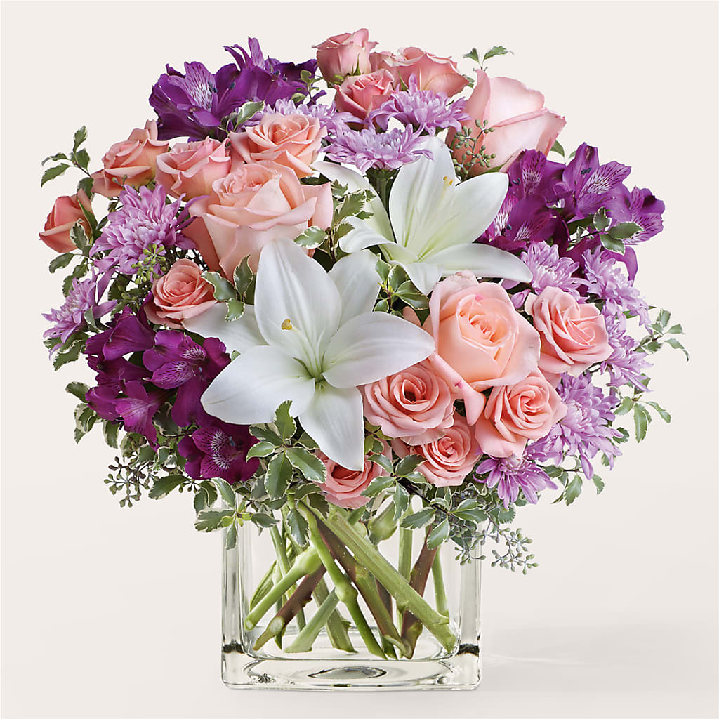 Mani Pedi Bouquet – Acme Floral #0014, Akron OH