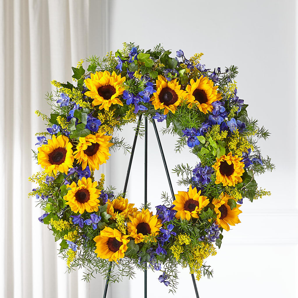 Bright Rays Wreath – Acme Floral #0014, Akron OH