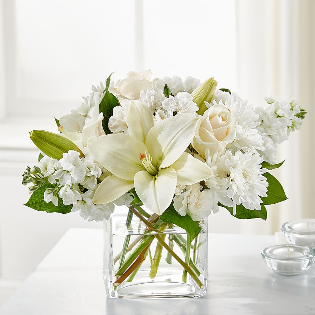 Gentle Breeze Bouquet – Acme Floral #0014, Akron OH