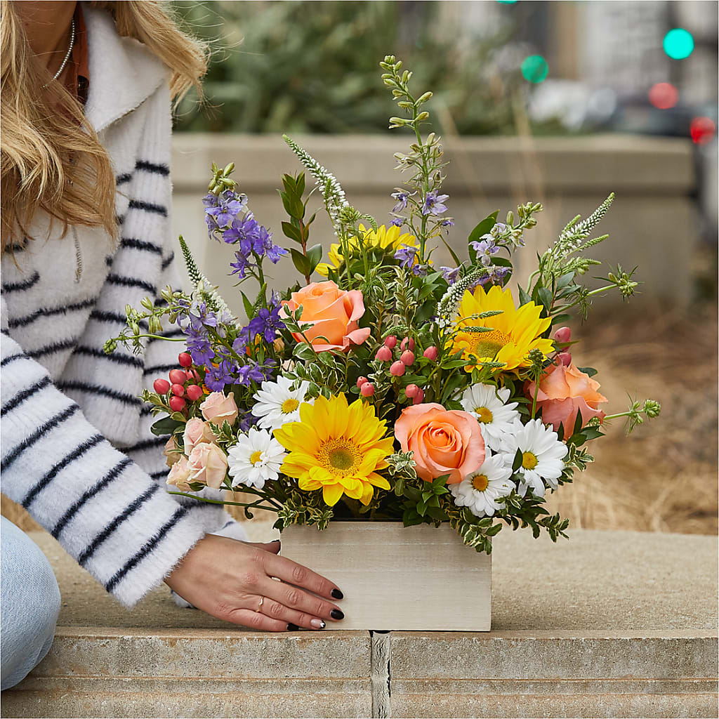 The Good Life Bouquet –  Acme Floral #0014, Akron OH
