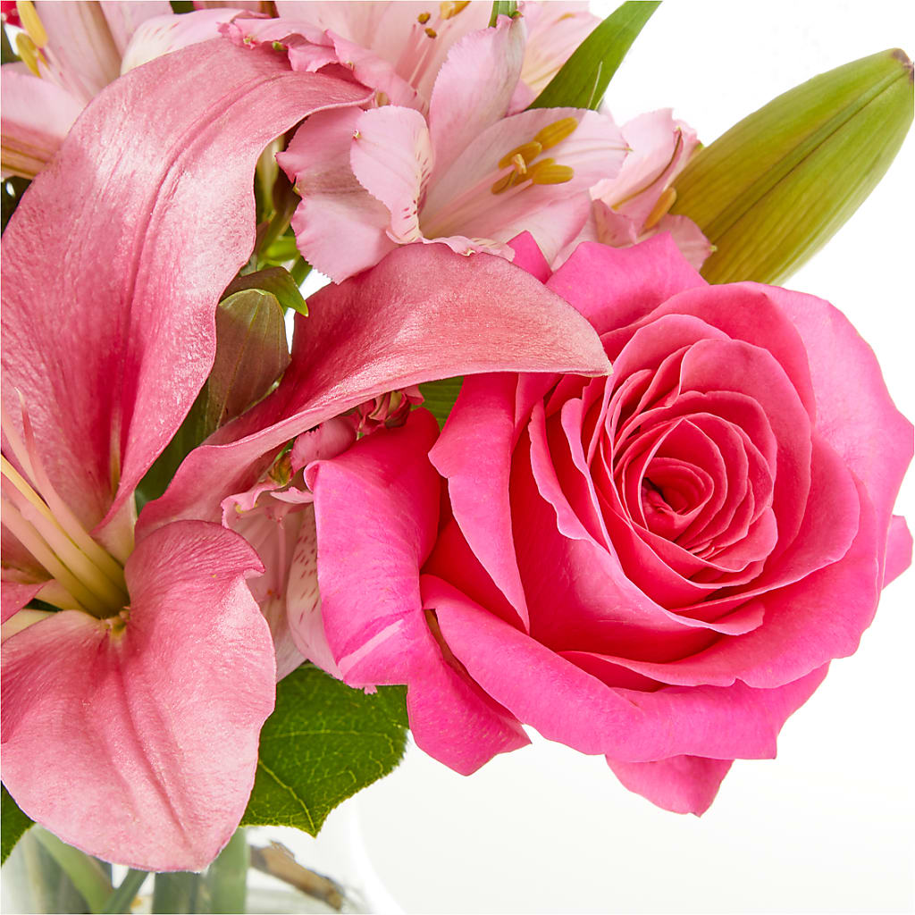 Lots of Love Bouquet –  Acme Floral #0014, Akron OH