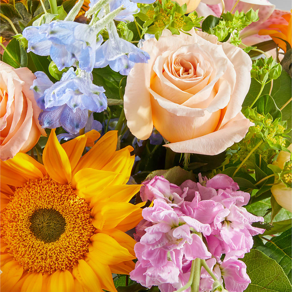Dreamy Meadows Bouquet –  Acme Floral #0014, Akron OH