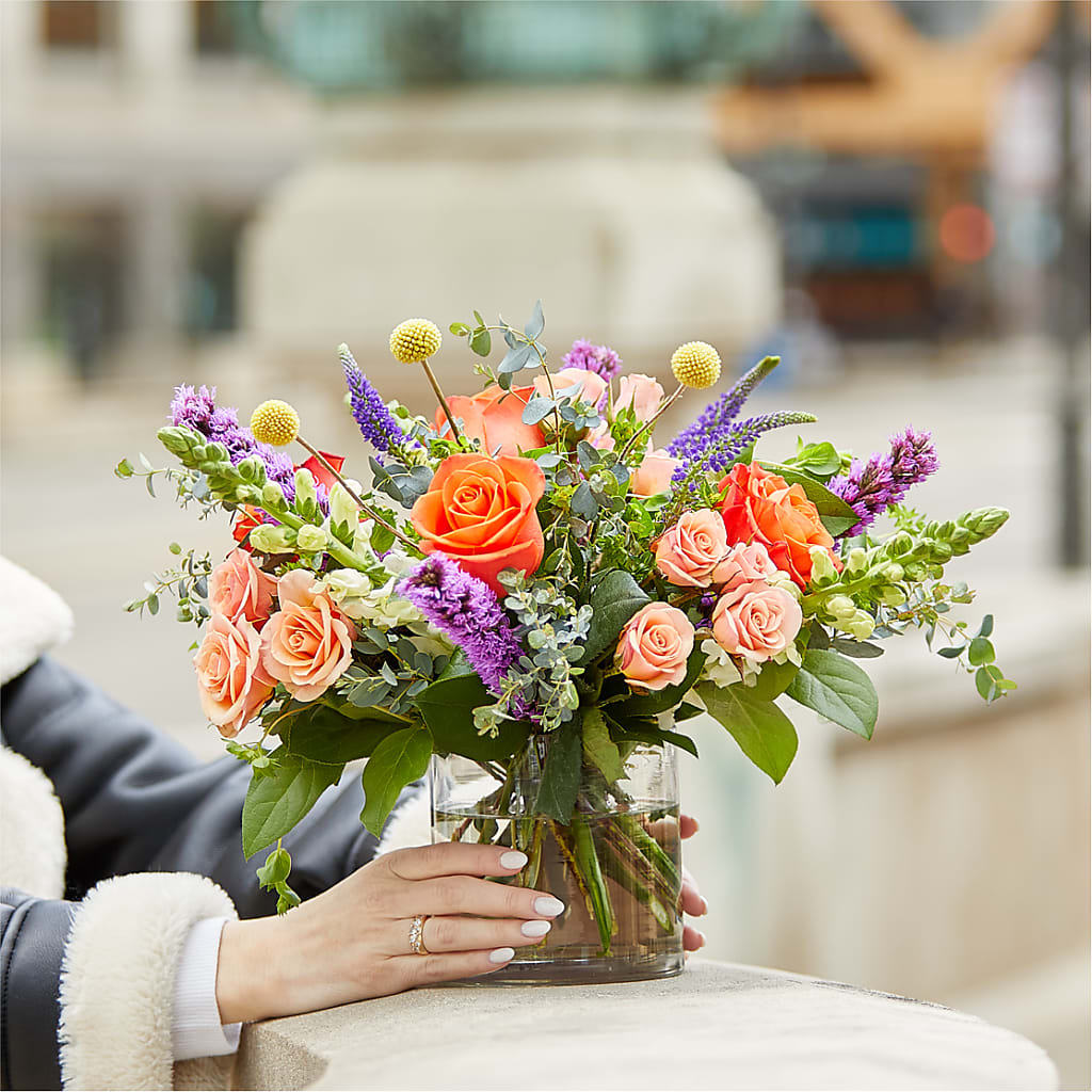 The Standout Bouquet –  Acme Floral #0014, Akron OH